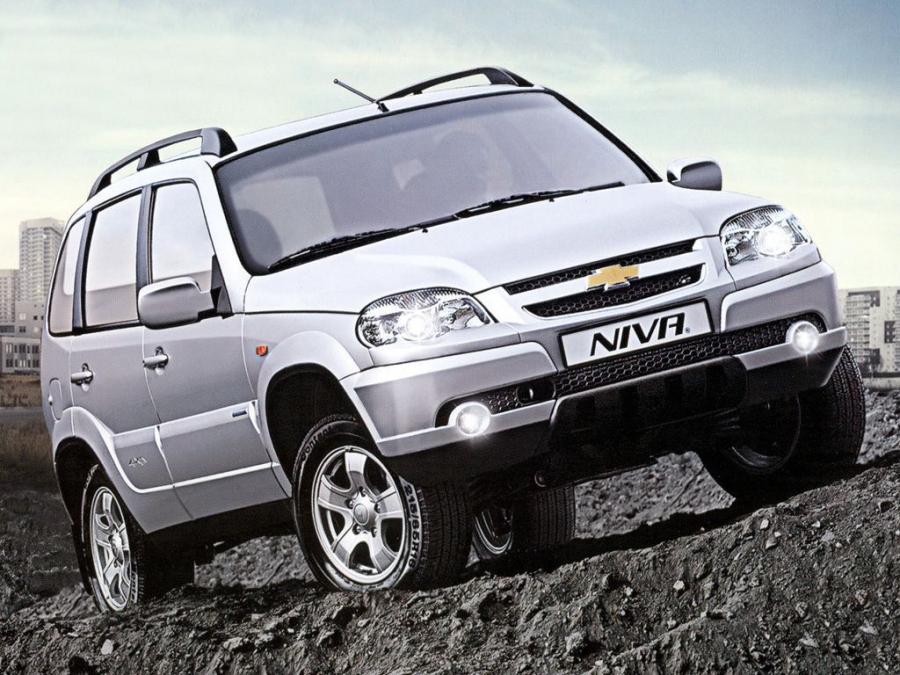  Chevrolet Niva 2009 года  (фото 2 из 17)
